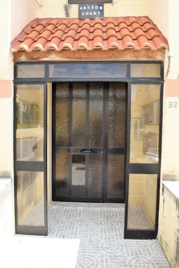 Red Malta - The Bijou Penthouse Apartment St. Paul's Bay Bagian luar foto