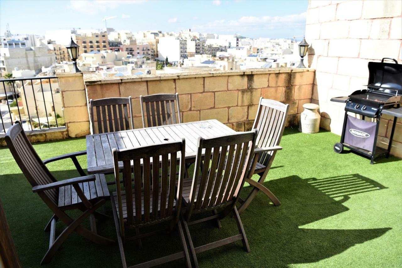 Red Malta - The Bijou Penthouse Apartment St. Paul's Bay Bagian luar foto